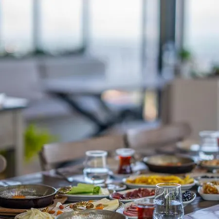 Alya Kartepe 5* איזמיט